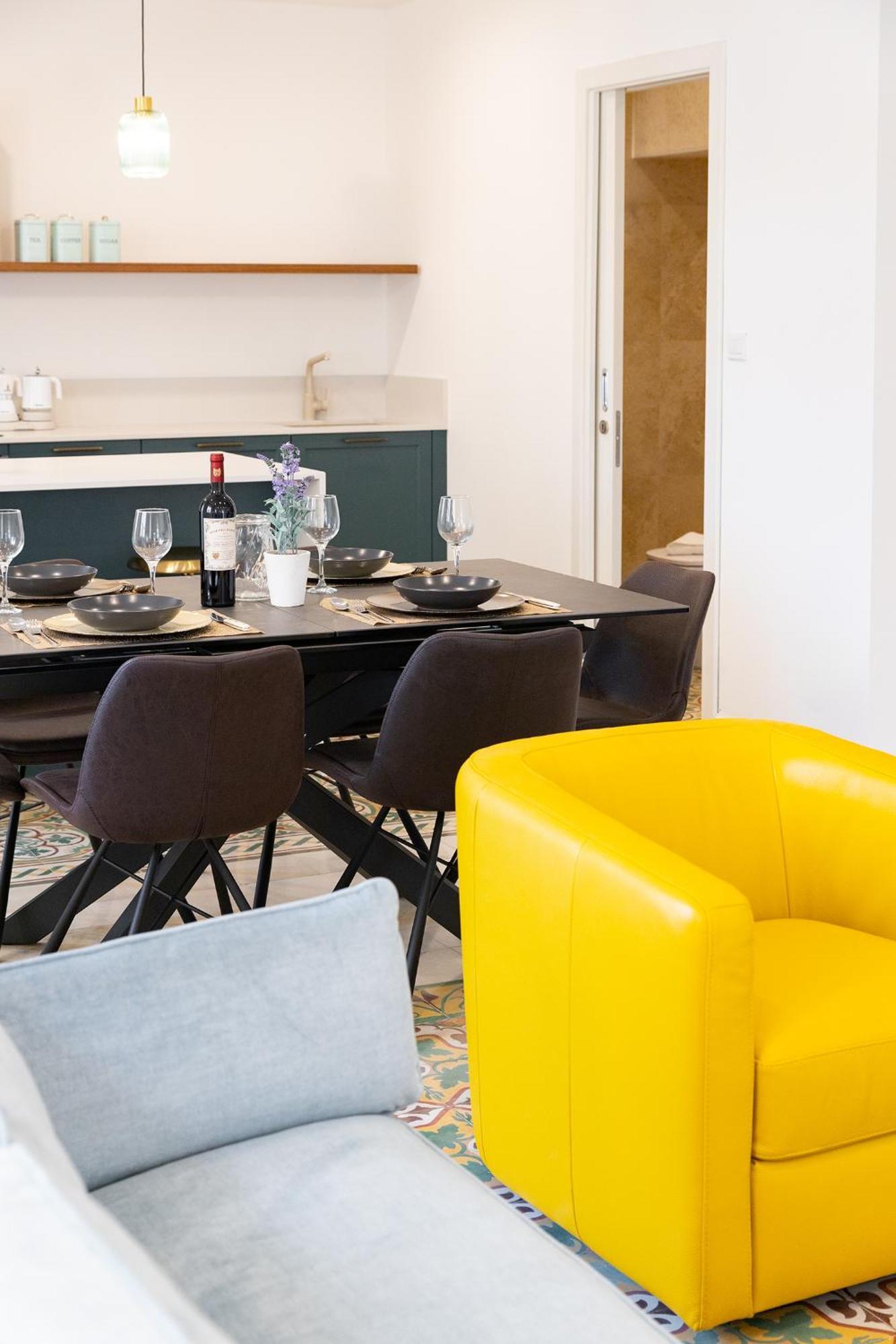 Florette Designer Finish With Stunning Lounge Terrace By Arcobnb Appartement