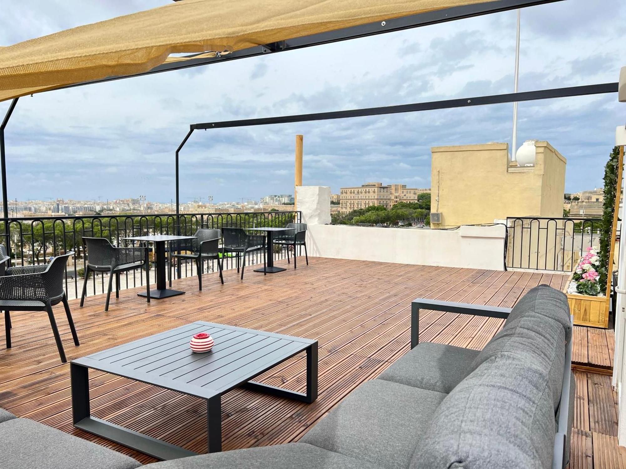 Appartement Florette Designer Finish With Stunning Lounge Terrace By Arcobnb