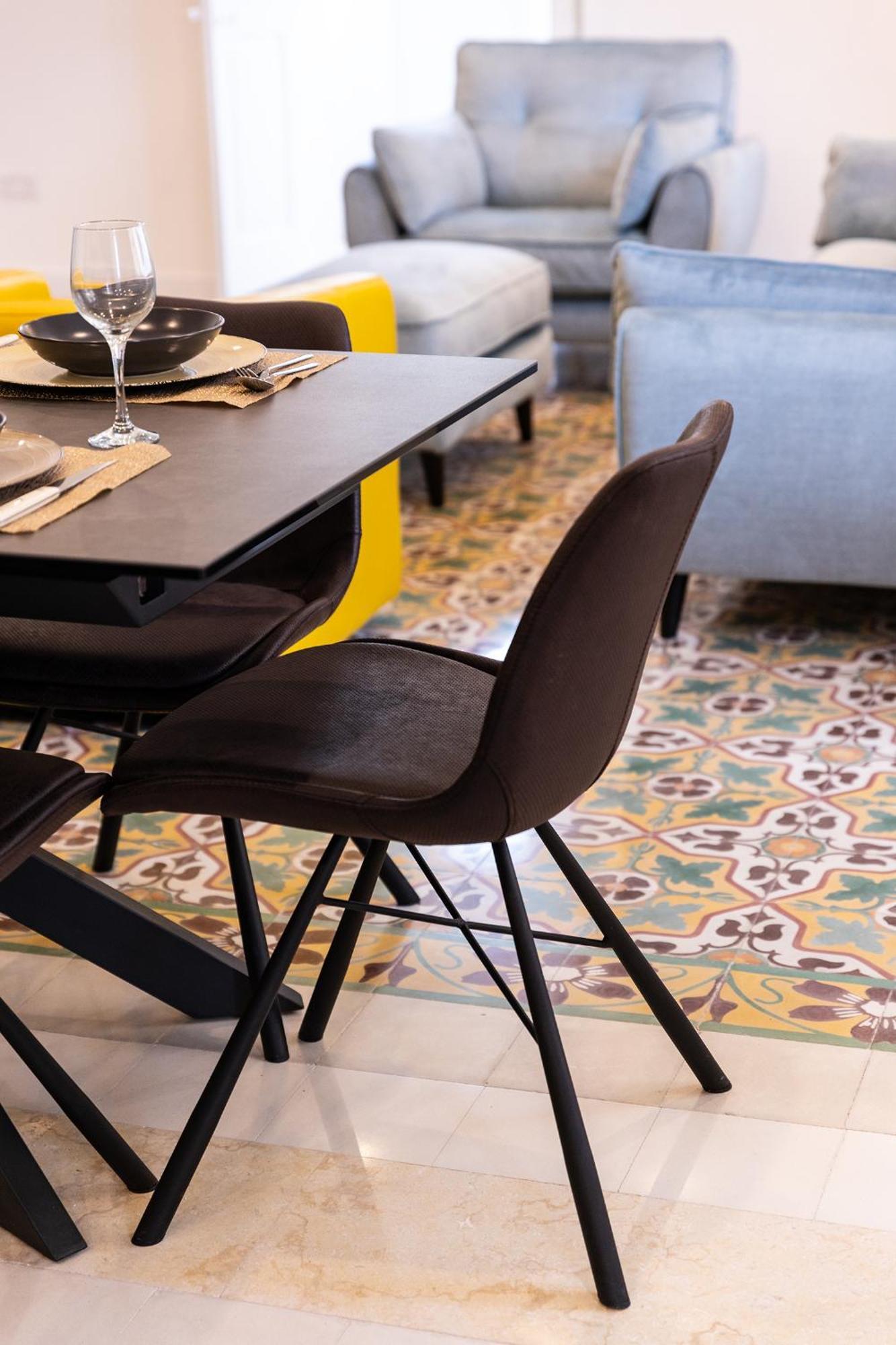 Florette Designer Finish With Stunning Lounge Terrace By Arcobnb * Floriana
