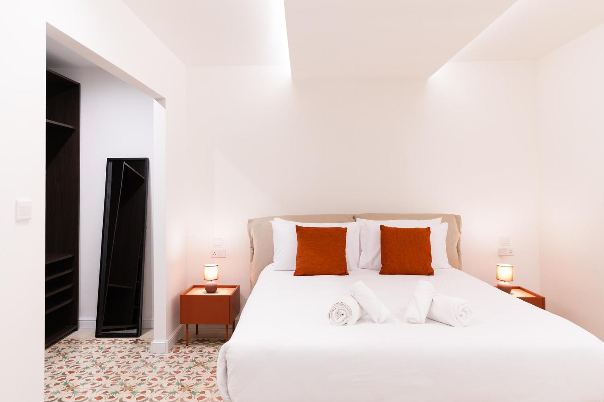 Apartment Florette Designer Finish With Stunning Lounge Terrace By Arcobnb *