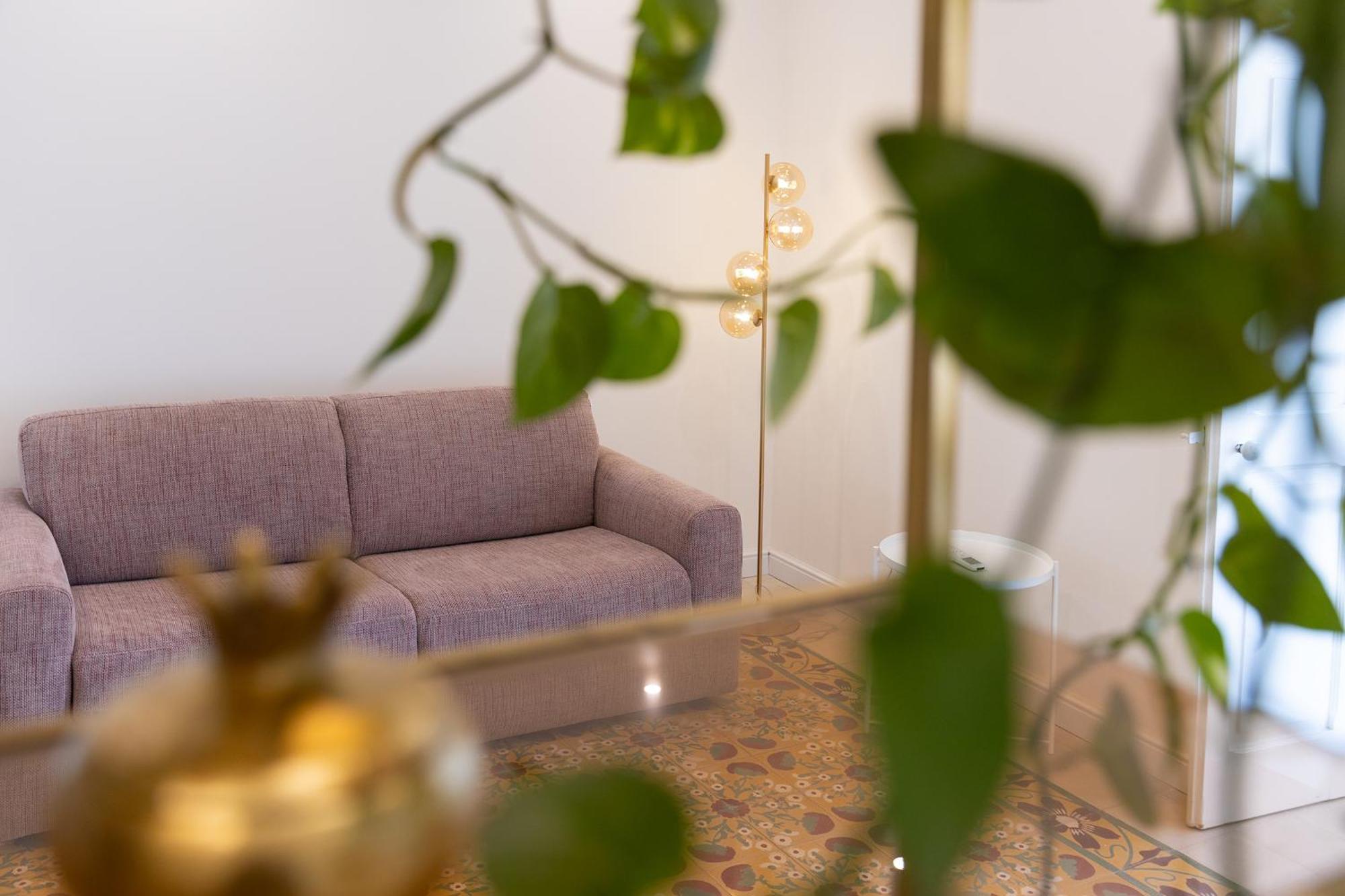 Florette Designer Finish With Stunning Lounge Terrace By Arcobnb Floriana